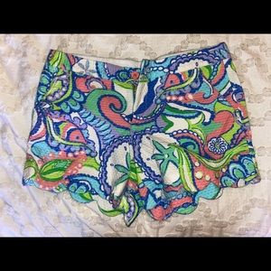 Lilly Pulitzer Scallop Shorts - Size 2